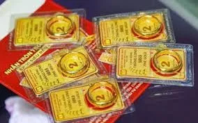 Ngày Vía Thần Tài (26/02): Giá vàng vừa mở cửa đã quay đầu giảm nhẹ